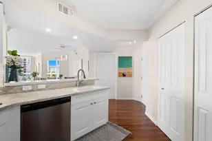 347 N New River Dr, Fort Lauderdale, FL 33301 - Photo 4