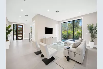 1401 NE 16th Avenue, Fort Lauderdale, FL 33304 - Photo 1