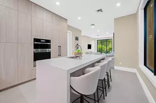 1401 NE 16th Ave, Fort Lauderdale, FL 33304 - Photo 12