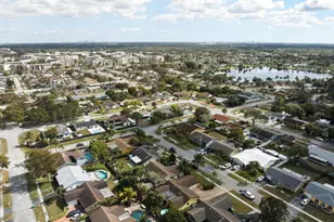 10955 NW 27th St, Sunrise, FL 33322 - Photo 28