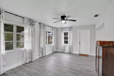 4953 NW 48 Avenue, Tamarac, FL 33319 - Photo 18