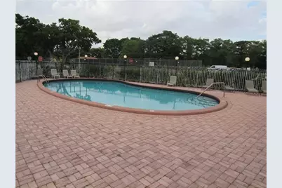 8000 Colony Circle #201, Tamarac, FL 33321 - Photo 12