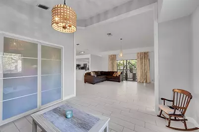 10511 NW 10th Street #D-132, Plantation, FL 33322 - Photo 6