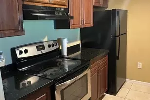 12106 St.Andrews Pl, Miramar, FL 33025 - Photo 4