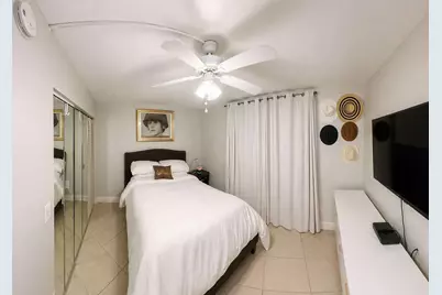 5160 Las Verdes Circle #103, Delray Beach, FL 33484 - Photo 6