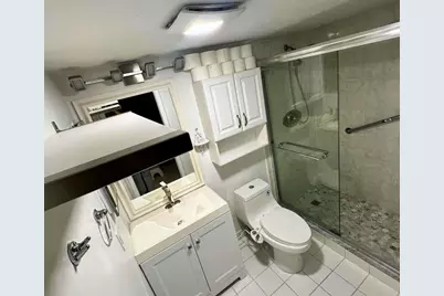 5160 Las Verdes Circle #103, Delray Beach, FL 33484 - Photo 14