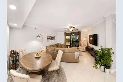 5160 Las Verdes Circle #103, Delray Beach, FL 33484 - Photo 2