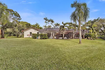 2825 SW 132nd Way, Davie, FL 33330 - Photo 52