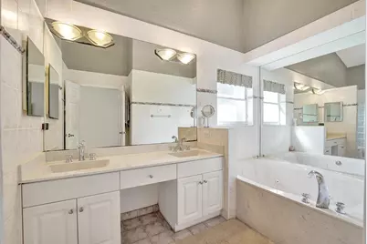 2825 SW 132nd Way, Davie, FL 33330 - Photo 36