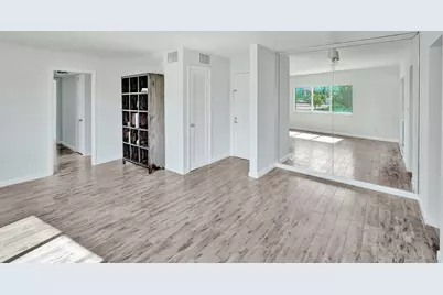 720 Bayshore Drive #302, Fort Lauderdale, FL 33304 - Photo 4