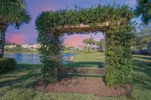 18 Harbour Isle Dr, Fort Pierce, FL 34949 - Photo 40