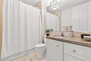 18 Harbour Isle Dr, Fort Pierce, FL 34949 - Photo 22