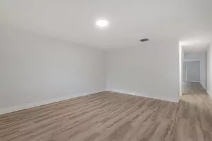 9062 NW 23rd St, Coral Springs, FL 33065 - Photo 2