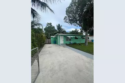 2780 NW 2nd Street, Boynton Beach, FL 33435 - Photo 1