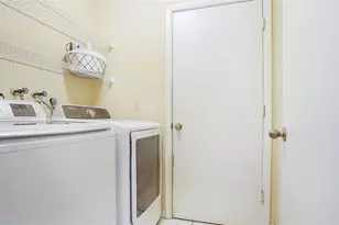 3099 Perriwinkle Cir, Davie, FL 33328 - Photo 38