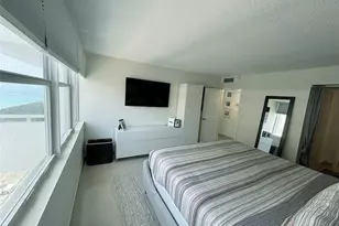 3140 S Ocean Dr, Hallandale Beach, FL 33009 - Photo 12