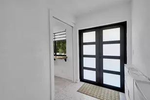 1736 NW 38th St, Fort Lauderdale, FL 33309 - Photo 8