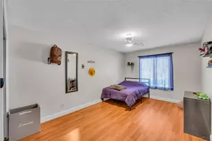 11266 NW 10th Pl, Coral Springs, FL 33071 - Photo 16