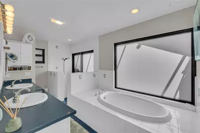 11266 NW 10th Place, Coral Springs, FL 33071 - Photo 26