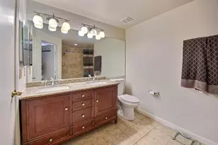 154 SW 96th Terrace, Plantation, FL 33324 - Photo 10