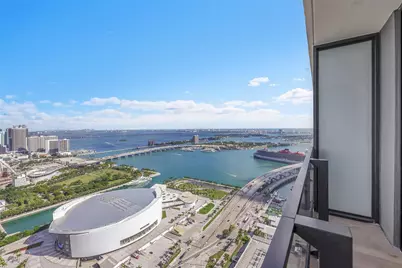 398 NE 5th Street #4404, Miami, FL 33132 - Photo 1