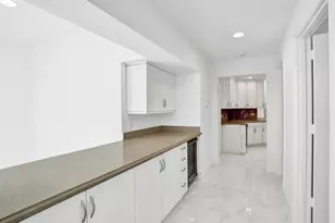 26 Cayuga Rd, Sea Ranch Lakes, FL 33308 - Photo 26