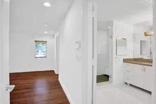 26 Cayuga Rd, Sea Ranch Lakes, FL 33308 - Photo 22