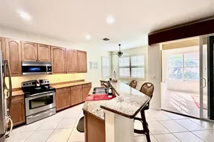 6305 Astor Pl, Vero Beach, FL 32966 - Photo 6