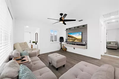 5721 SW 38th Court, Davie, FL 33314 - Photo 8