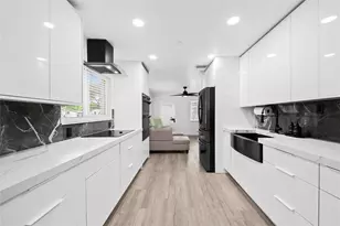 5721 SW 38th Ct, Davie, FL 33314 - Photo 14