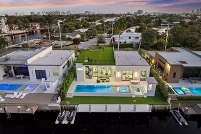 2221 NE 19th Street, Wilton Manors, FL 33305 - Photo 4