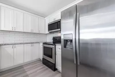 7500 NW 75th Street, Tamarac, FL 33321 - Photo 12