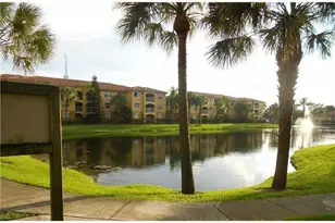 9610 NW 2nd St, Pembroke Pines, FL 33024 - Photo 6