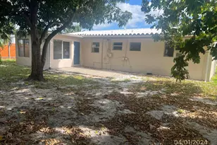 1055 Wyoming Ave, Fort Lauderdale, FL 33312 - Photo 16