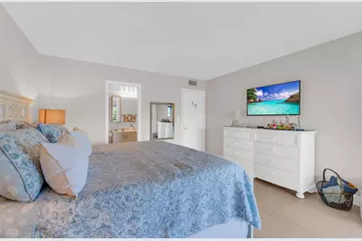 4402 Martinique Court #K2, Pompano Beach, FL 33066 - Photo 18