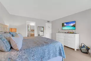 4402 Martinique Ct, Pompano Beach, FL 33066 - Photo 18