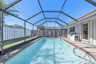 10490 NW 24th St, Sunrise, FL 33322 - Photo 2