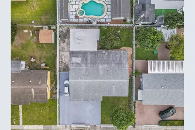 18515 NW 42nd Place, Miami Gardens, FL 33055 - Photo 2