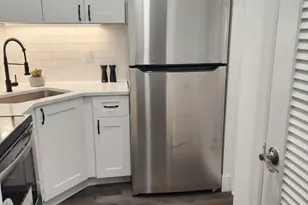 2420 SE 17th Causeway, Fort Lauderdale, FL 33316 - Photo 6