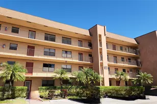 10467 S Sunrise Lakes Blvd, Sunrise, FL 33322 - Photo 1