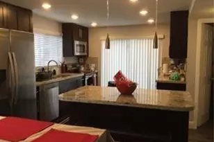 206 Wimbledon Lake Dr, Plantation, FL 33324 - Photo 2