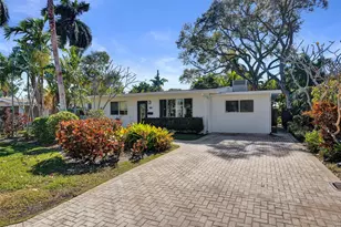 1528 NE 28th Dr, Wilton Manors, FL 33334 - Photo 32
