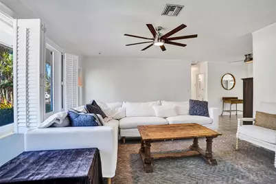 1528 NE 28th Drive, Wilton Manors, FL 33334 - Photo 4