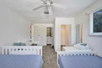 1528 NE 28th Drive, Wilton Manors, FL 33334 - Photo 22