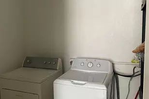 3201 Glendale Blvd, Fort Lauderdale, FL 33312 - Photo 16