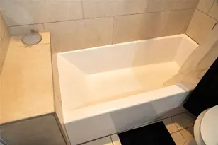 2710 NW 5th St, Pompano Beach, FL 33069 - Photo 26