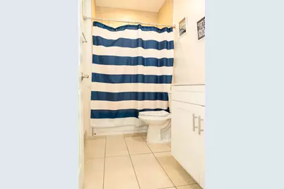 2710 NW 5 Street, Pompano Beach, FL 33069 - Photo 16