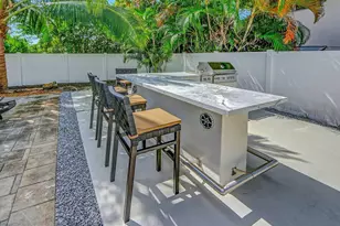 2740 NE 30th Pl, Fort Lauderdale, FL 33306 - Photo 22