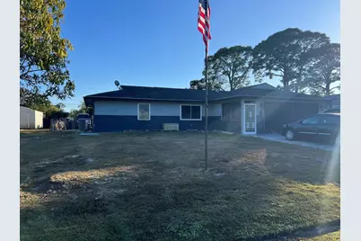 538 NW Placid Avenue, Port Saint Lucie, FL 34983 - Photo 1