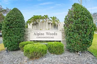 8524 Old Country Manor, Davie, FL 33328 - Photo 1